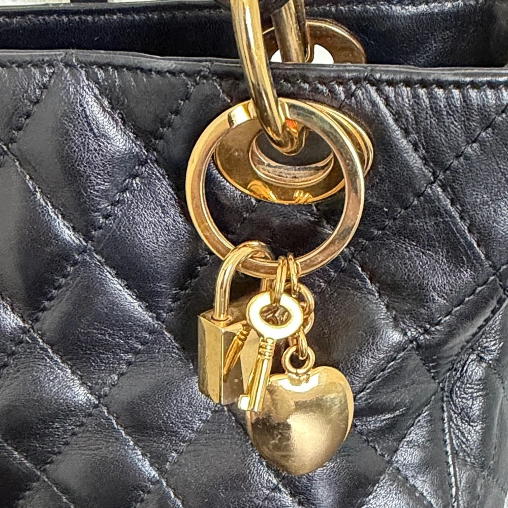 VINTAGE Russell & Bromley Black Leather Quilted Satchel with Gold Hardware. - Picture 2 of 16